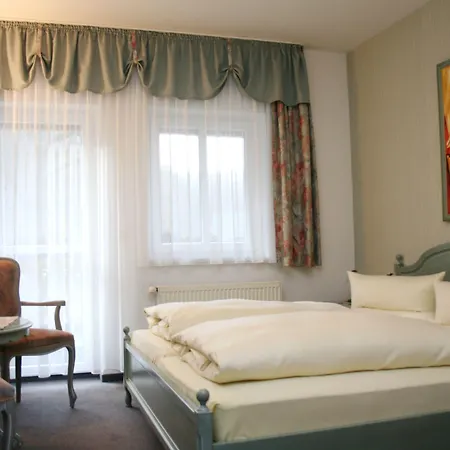 فندق Kurhotel Bad Suderode باد سوديرود